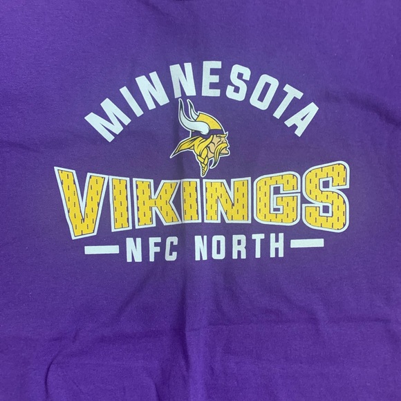 Minnesota Vikings T-Shirt - Picture 2 of 3